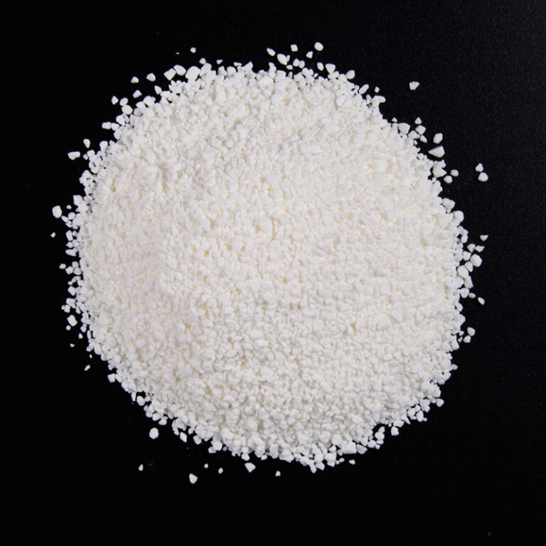 5-Methyl-1H-benzotriazole CAS#136-85-6 (2)